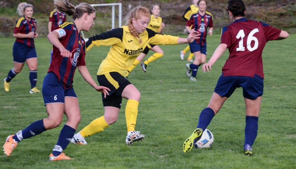 Maren drives av allsidighet og trives med mange baller i luften.