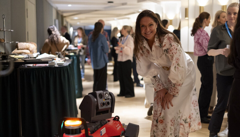 Sammen med Roboten Anja - for å promotere Katapultsenteret KORT- Kompetansesenteret i Robotteknologi på Osterøy