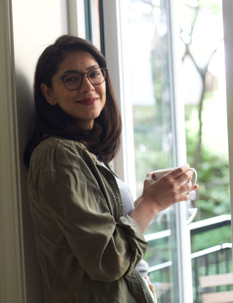 Ayesha Wolasmal vinner av Jenteprisen 2025 og SHE Awards 2024 - en kvinne med et sterkt engasjement som blir satt pris på.